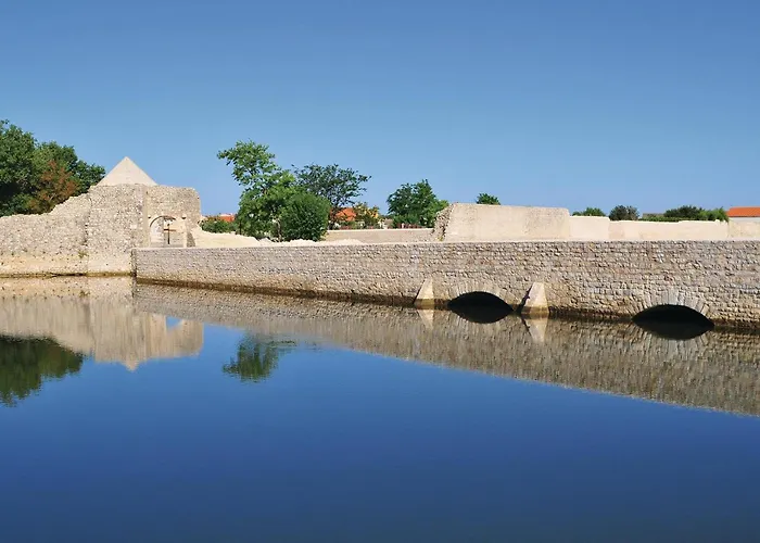 Gorgeous In With Wifi